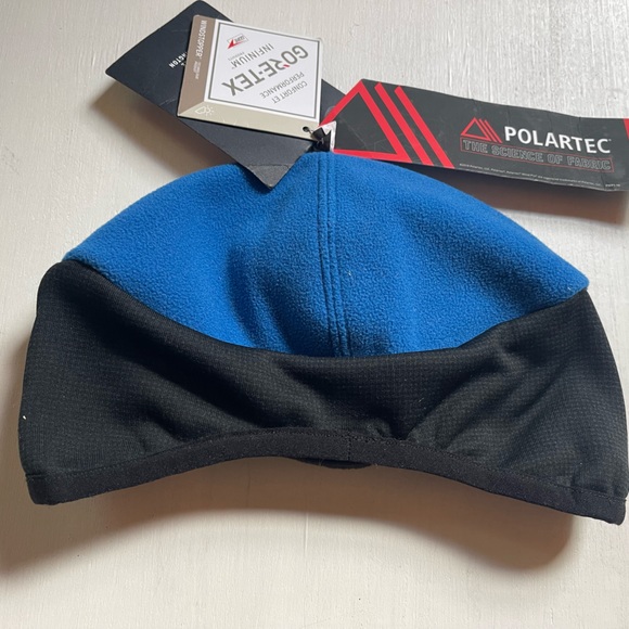 OUTDOOR RESEARCH OR KIDS ALPINE HAT WINDSTOPPER BEANIE Winter Kids XS-S NWT Blue - Picture 2 of 3